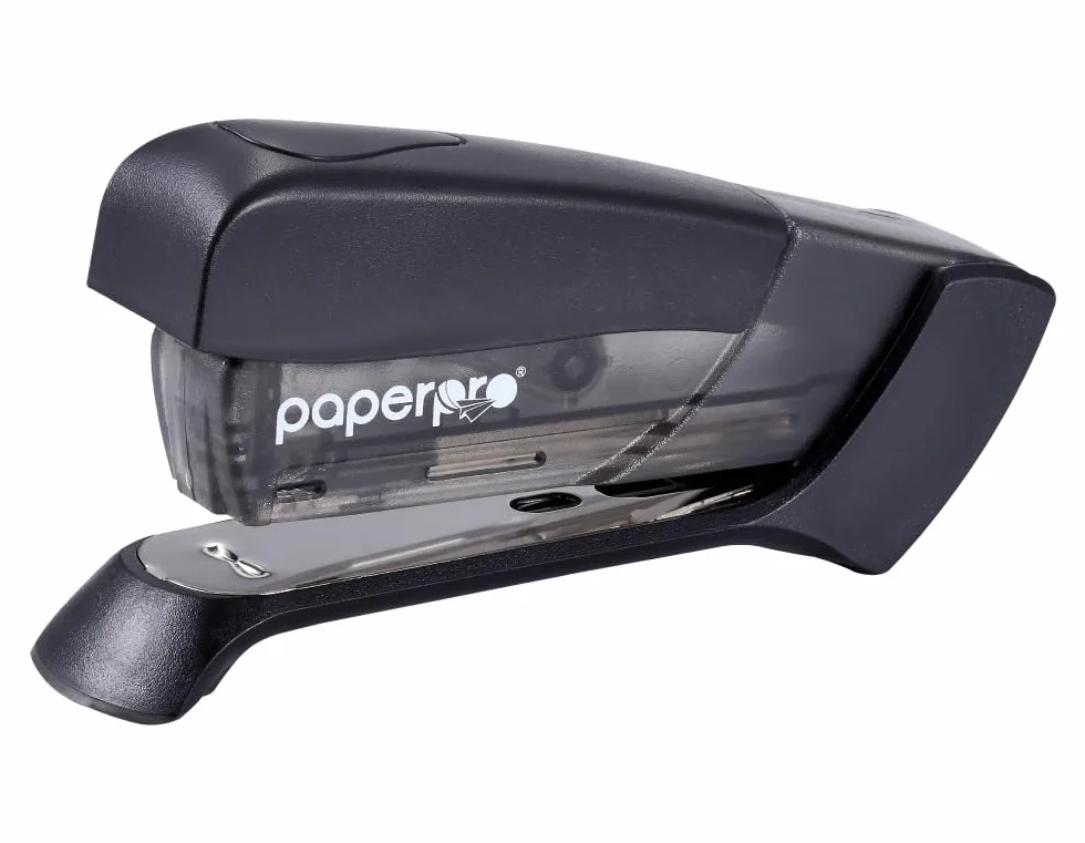 PaperPro Kompaktowy zszywacz biurkowy, pojemność 15 arkuszy, czarny
