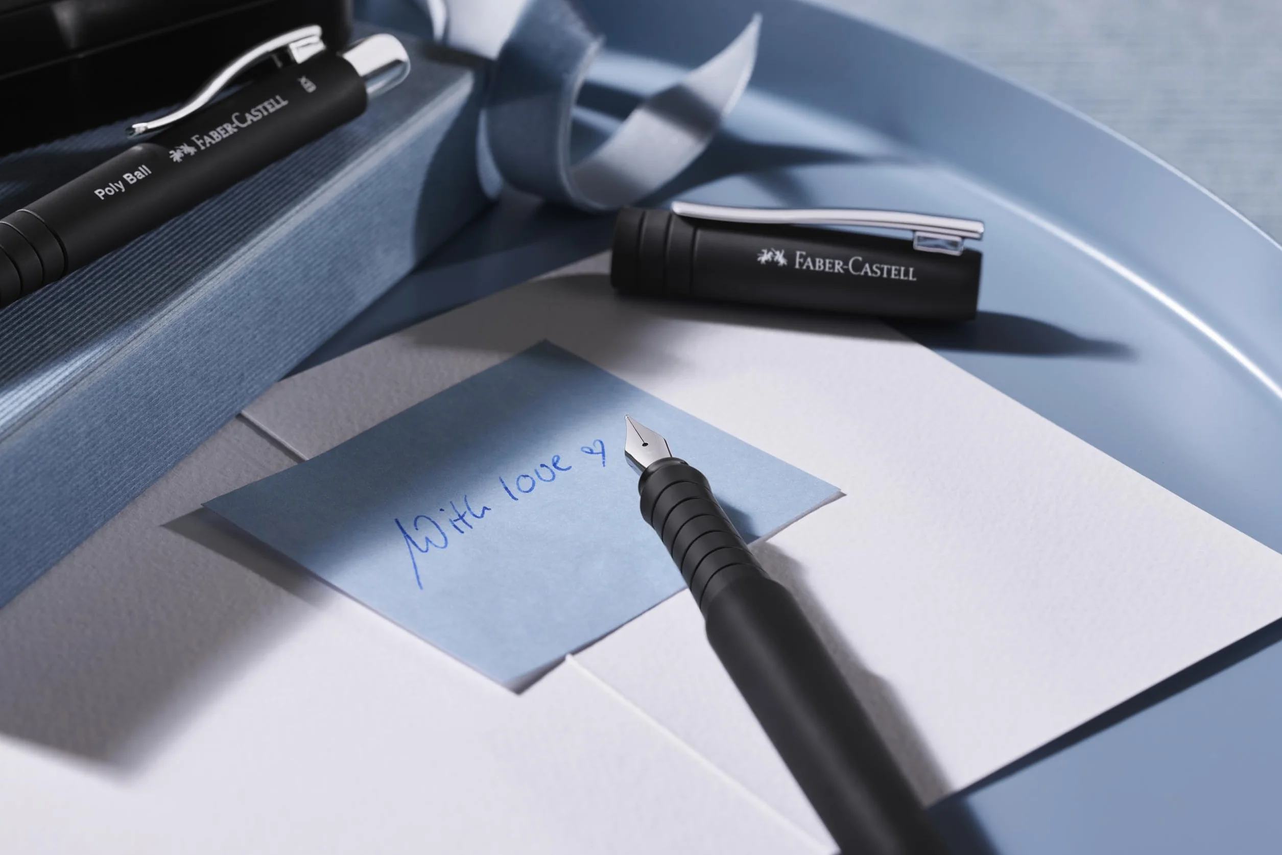 FABER-CASTELL 241050 - zestaw do pisania Poly Pen z długopisem i piórem, czarny