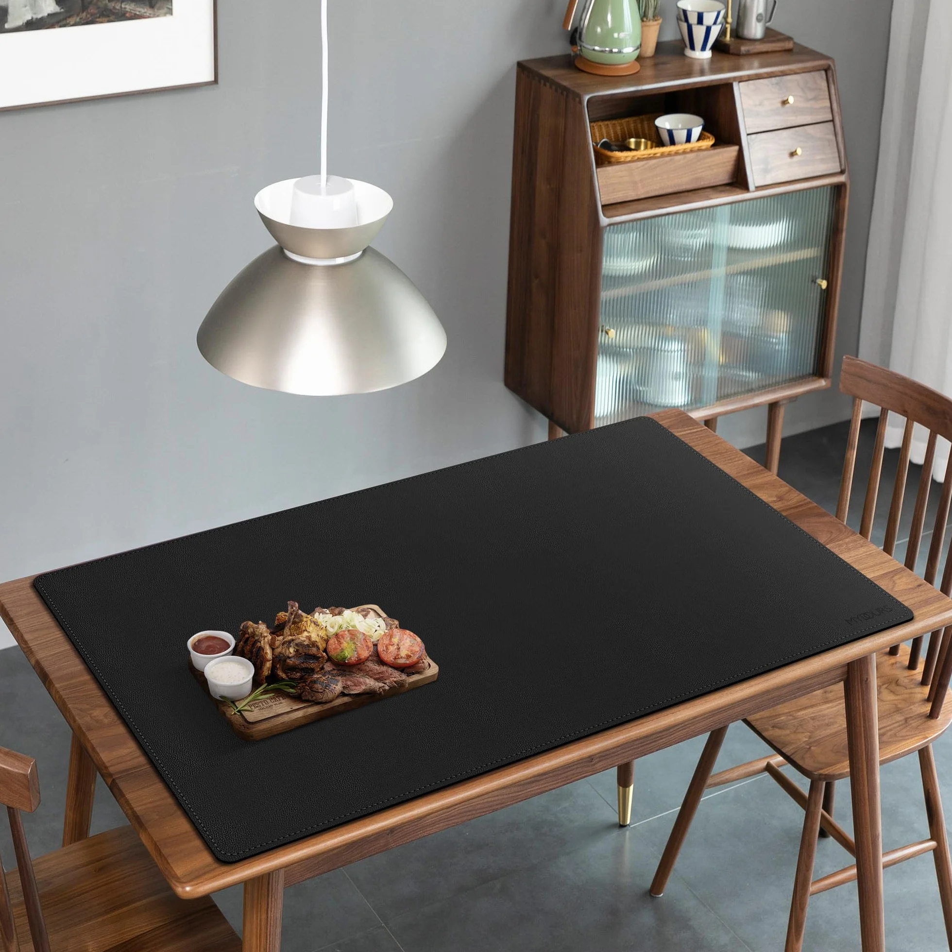Podkładka na biurko ze skóry PU 120 x 70 cm dwustronna zmywalna czarna