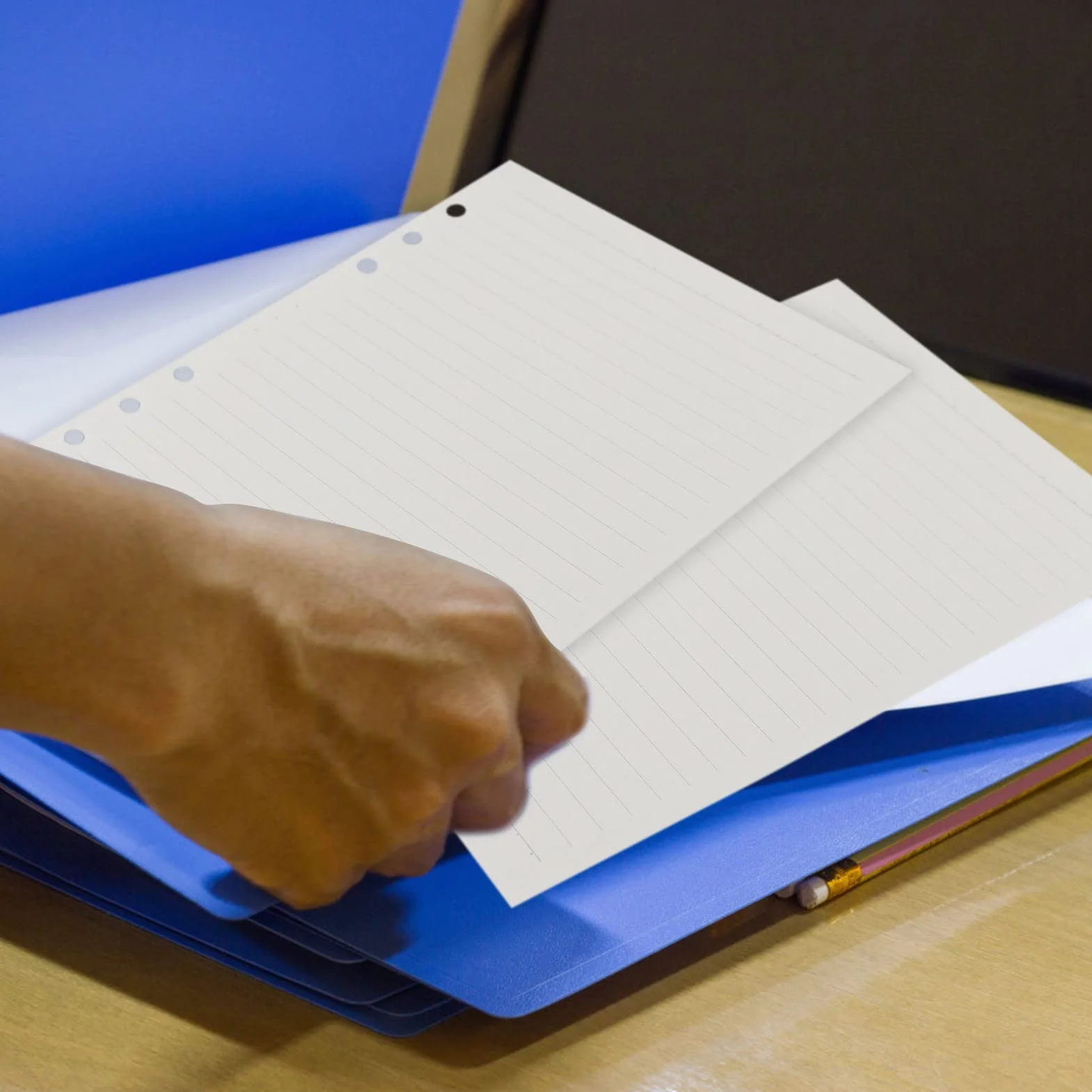 4-pak wkładów A5 Filofax – 320 arkuszy papieru w linie, 6 otworów, luźny perforator, wkład do pamiętnika, notatnika, do szkoły, biura, podróży