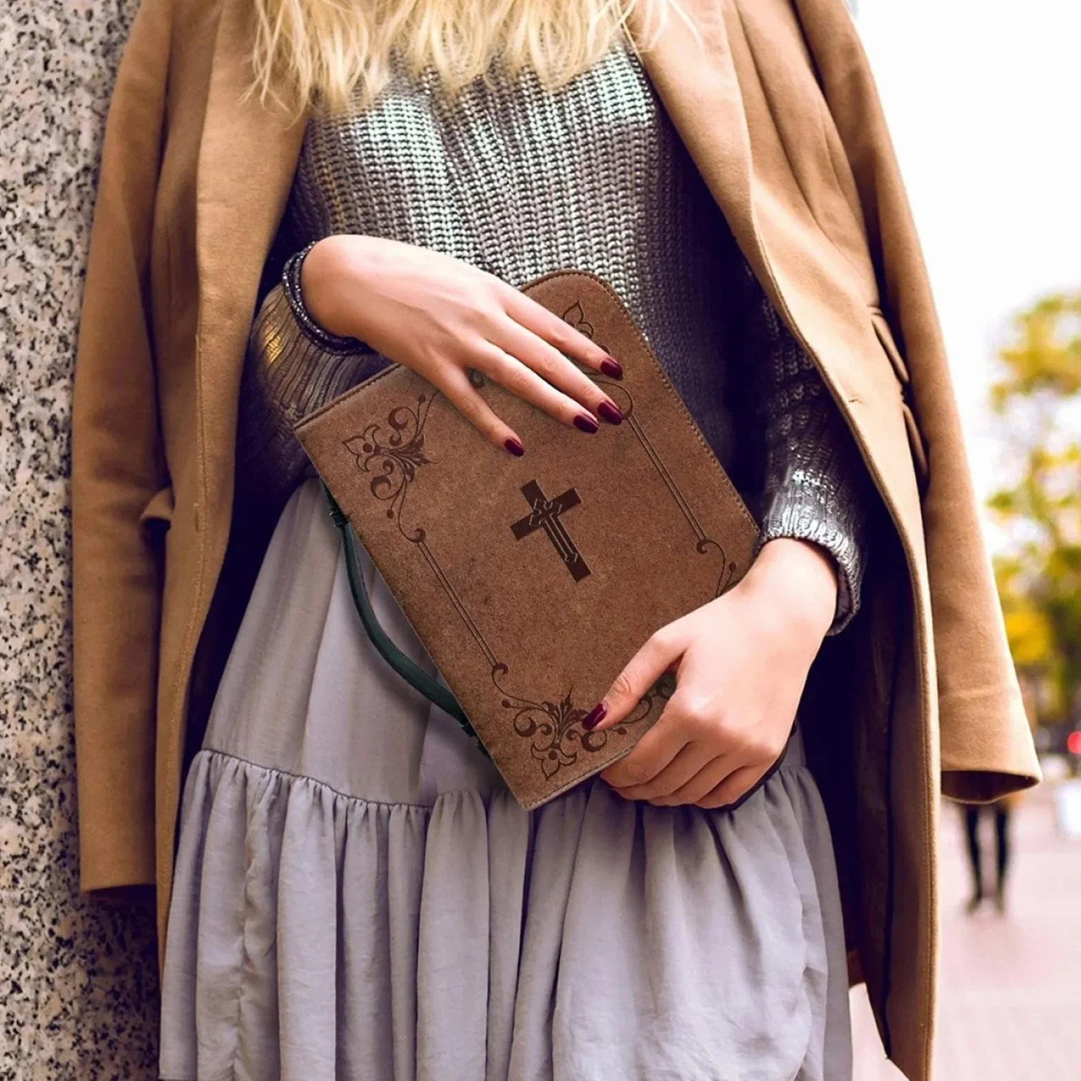 Klasyczne etui na biblię, brązowa skóra PU zamek błyskawiczny krzyż torba biblijna torba do przenoszenia, torba kościelna ochronna z uchwytem, lekkie etui na Biblię
