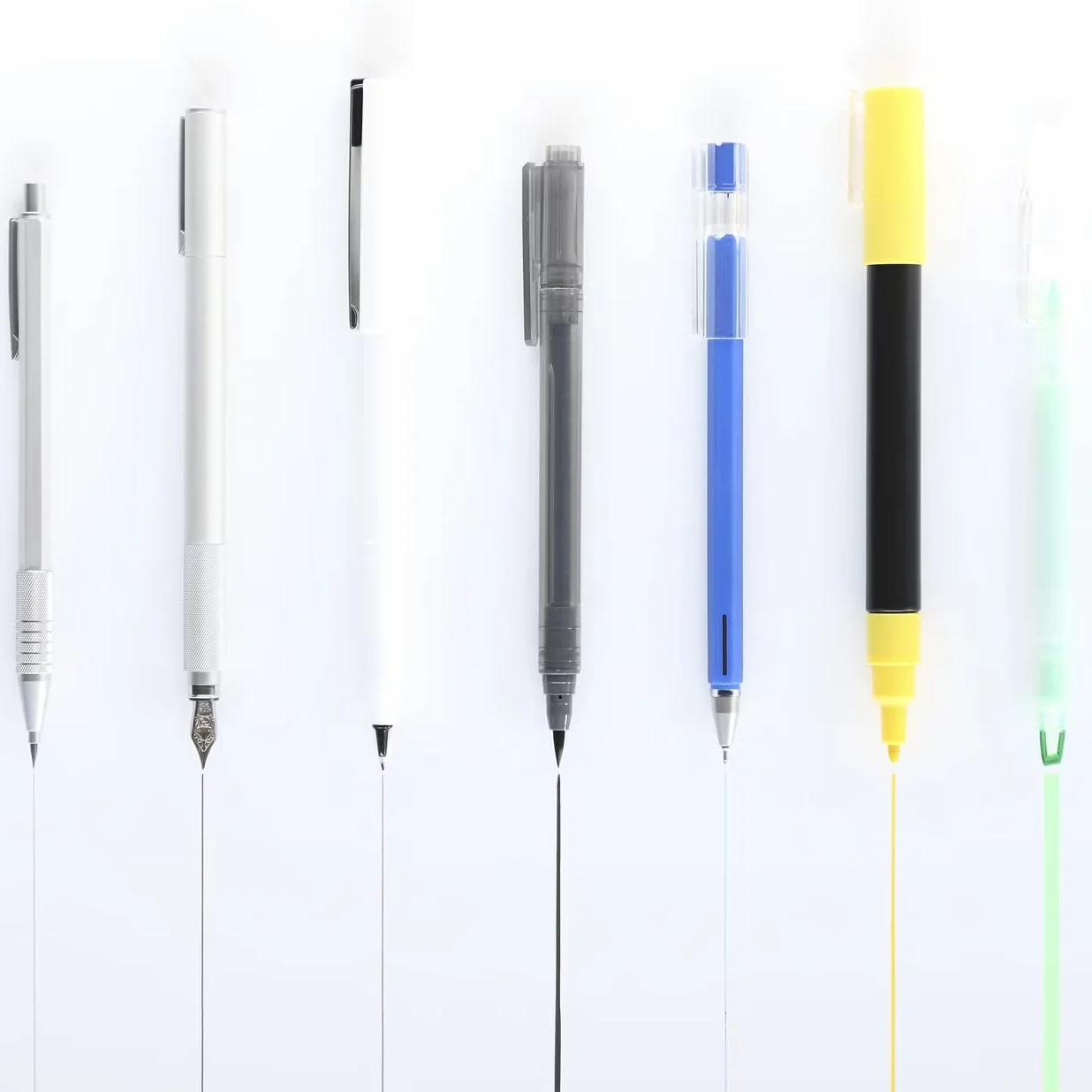 Muji Pióro wieczne z cienką stalówką z aluminiowym korpusem, 1 x czarny wkład atramentowy