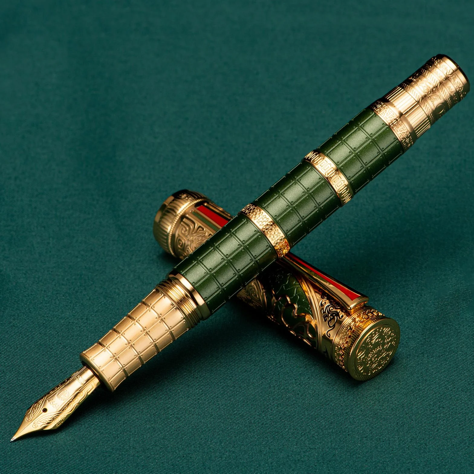 Hongdian D5X Pióro wieczne retro zielone dynastia Qin chiński totem bardzo cienka stalówka z konwerterem