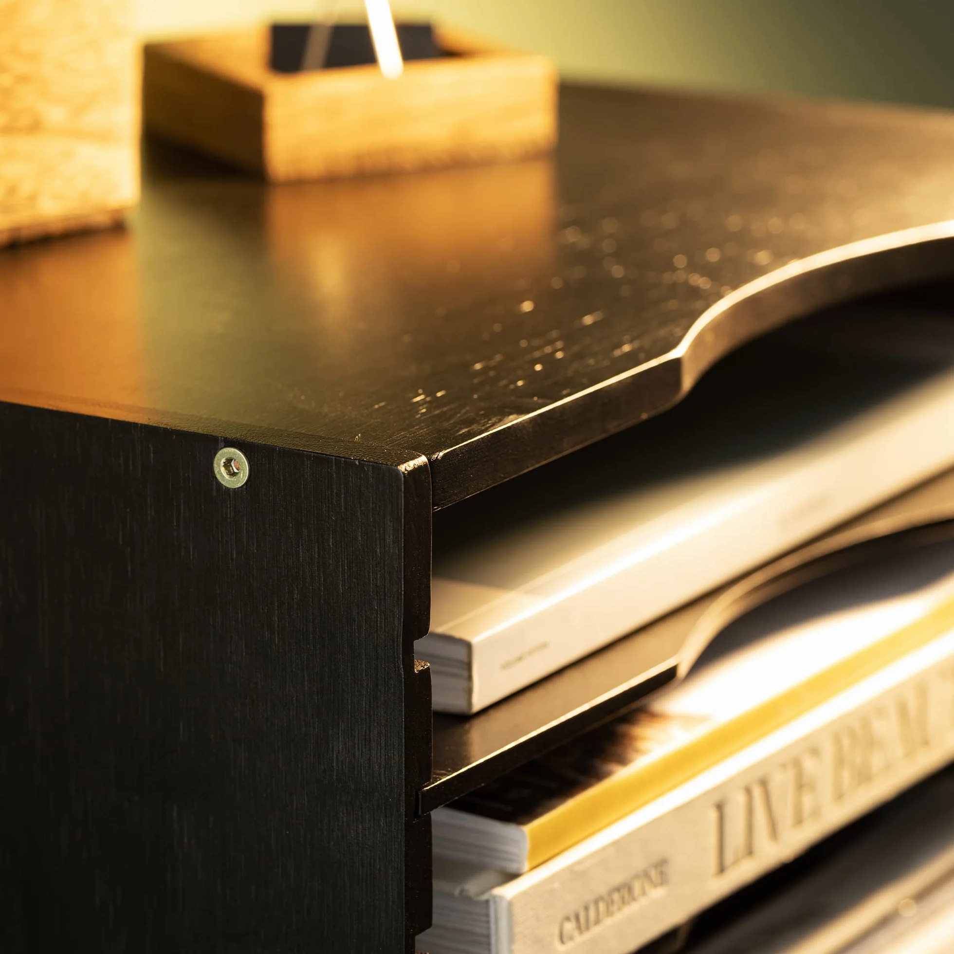 Navaris Bambusowa półka na dokumenty – 33 x 26 x 24,5 cm organizer na biurko – drewniana półka 5 półek – system organizacji biura – czarna
