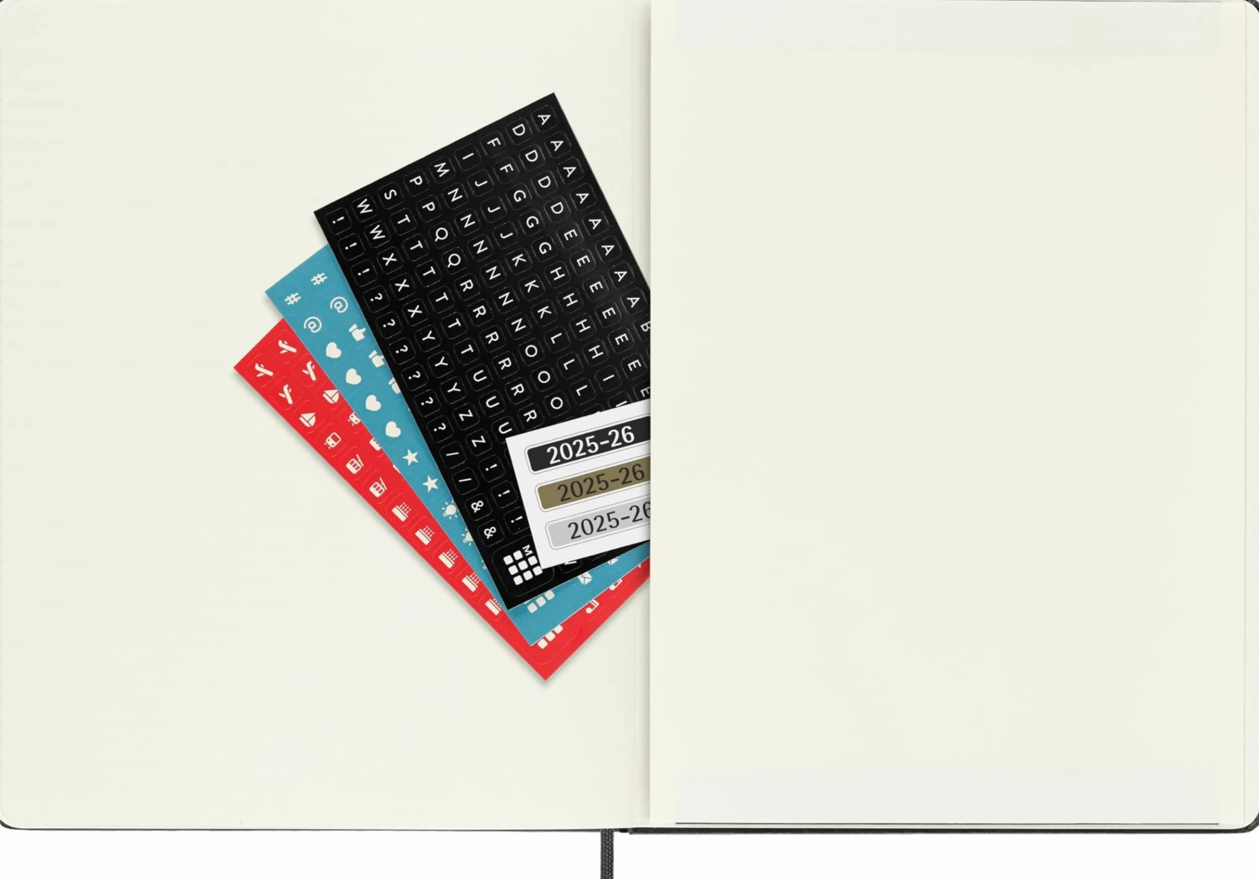 Moleskine 18 Monate Wochen Notizkalender 2025/2026, XL, 1 Wo = 1 Seite, Rechts linierte Seite, Fester Einband, Schwarz