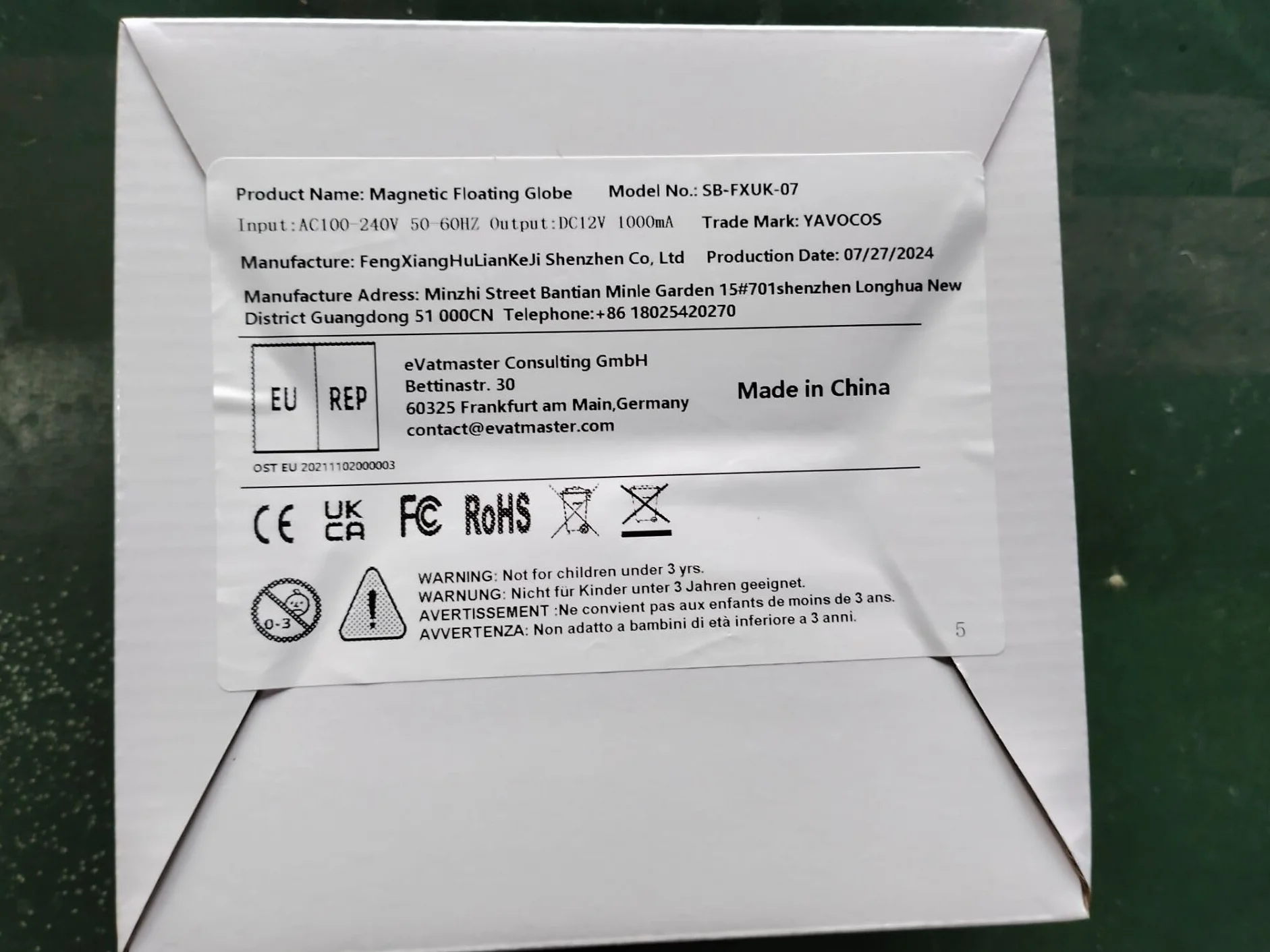 Magnetyczny unoszący się globus 7 kolorów, w kształcie litery C, automatycznie obracający się globus, świecące mapy świata, dekoracja biurka, prezent urodzinowy