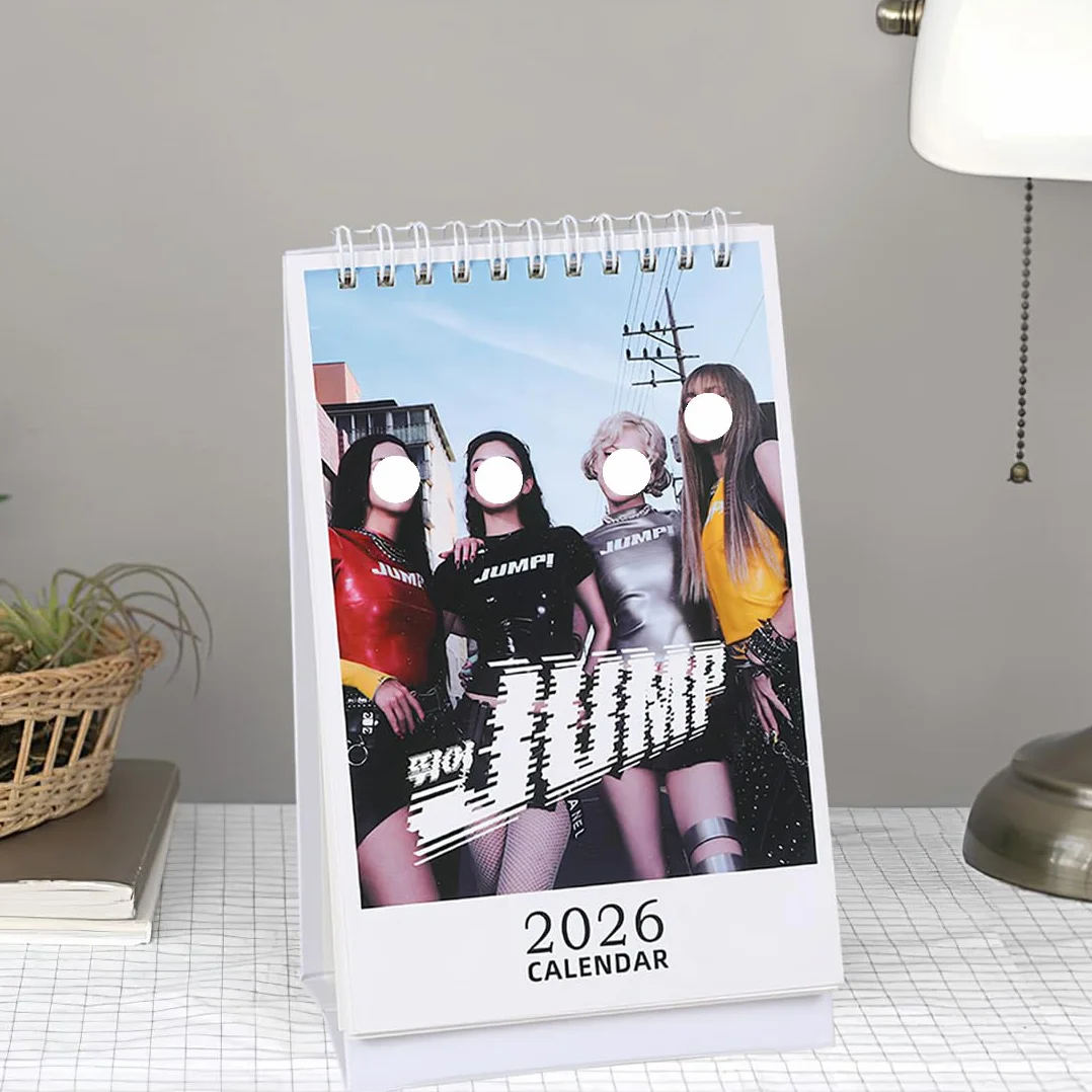 1 sztuka Blackpink 2026 kalendarz biurkowy do dekoracji biurka K-Pop Blackpink Zdjęcie, z czarnym wymazywalnym długopisem, kalendarz wsparcia dla fanów