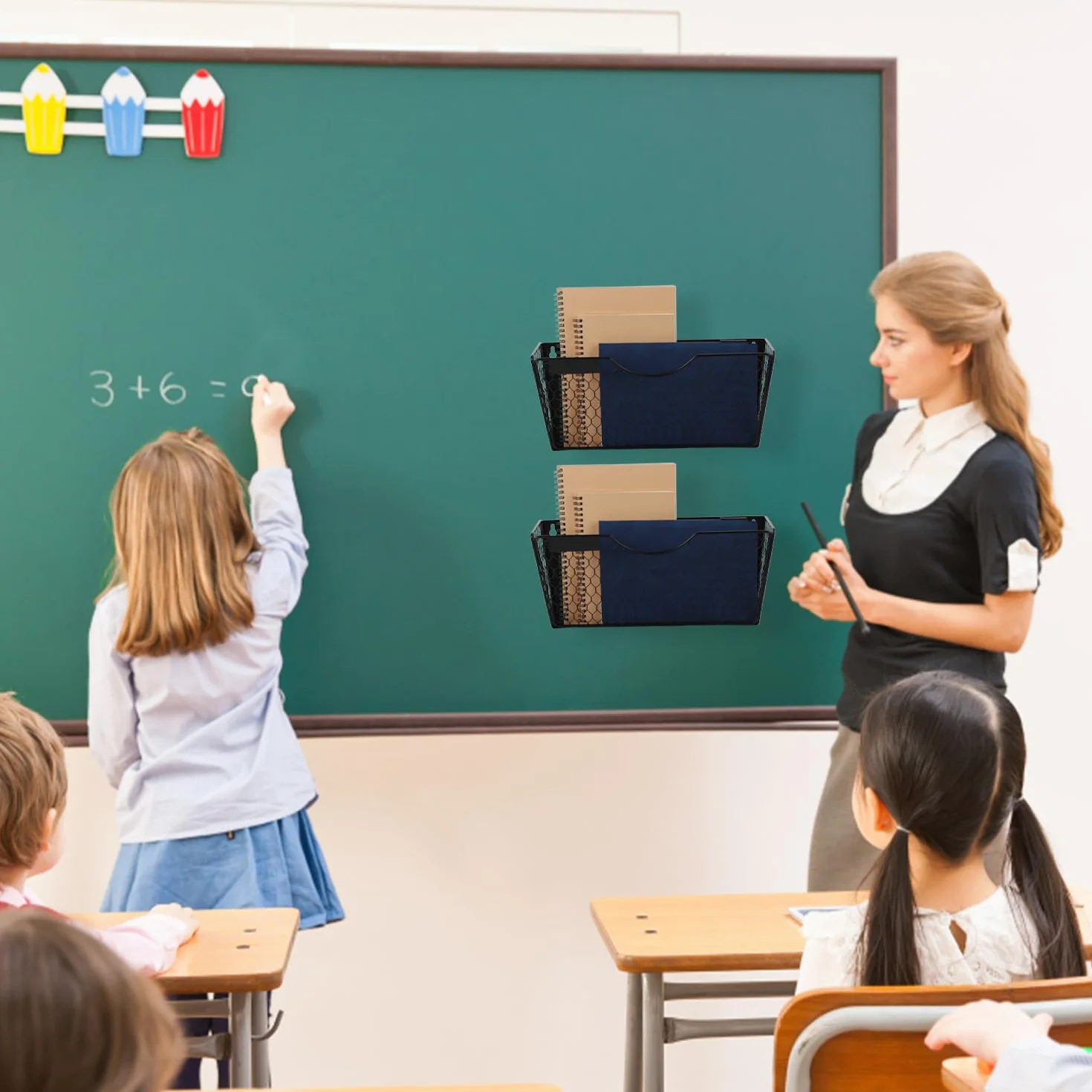 2szt Magnetyczny Uchwyt na Dokumenty, Magnetyczny Wieszak na Dokumenty Magnetyczny Organizer na Wiszace Dokumenty do Szafek na Dokumenty w Lodówce Tablica Biurowa Kuchnia (Czarna)