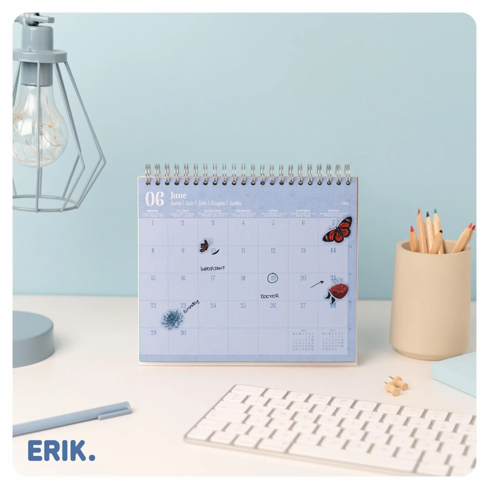 Grupo Erik Desk Calendar 2026 - Frida Kahlo Calendar 2026 Month To View | Monthly Desk Planner, Desktop Gifts Under 10 Pounds | Frida Kahlo Gifts For Friends