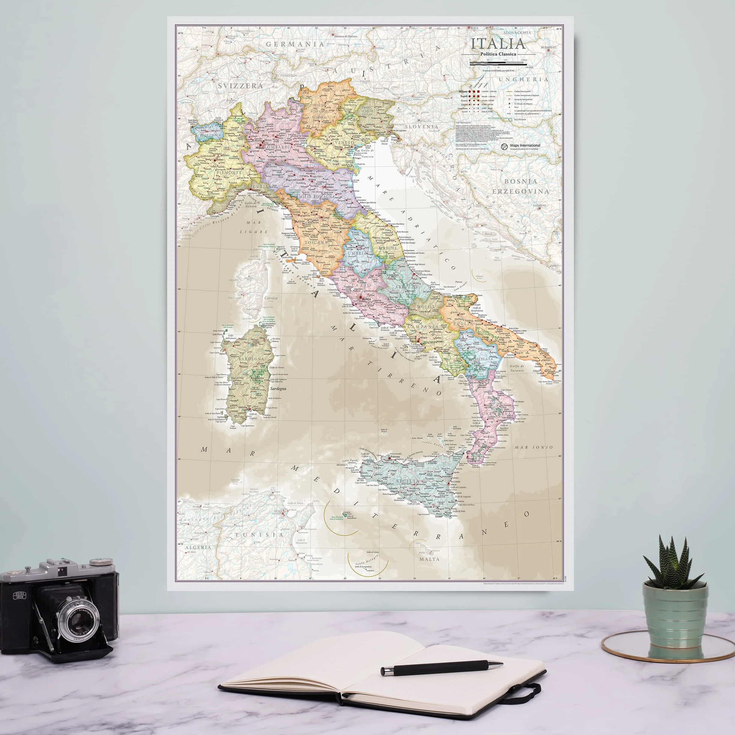 Maps International Ścienna mapa Włoch, klasyczny plakat, 59 x 42 cm