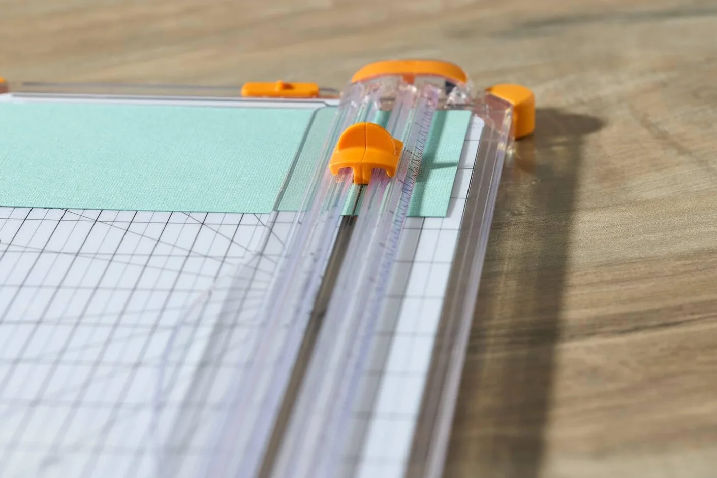 Fiskars SureCut Gilotyna A4 szeroka podstawa