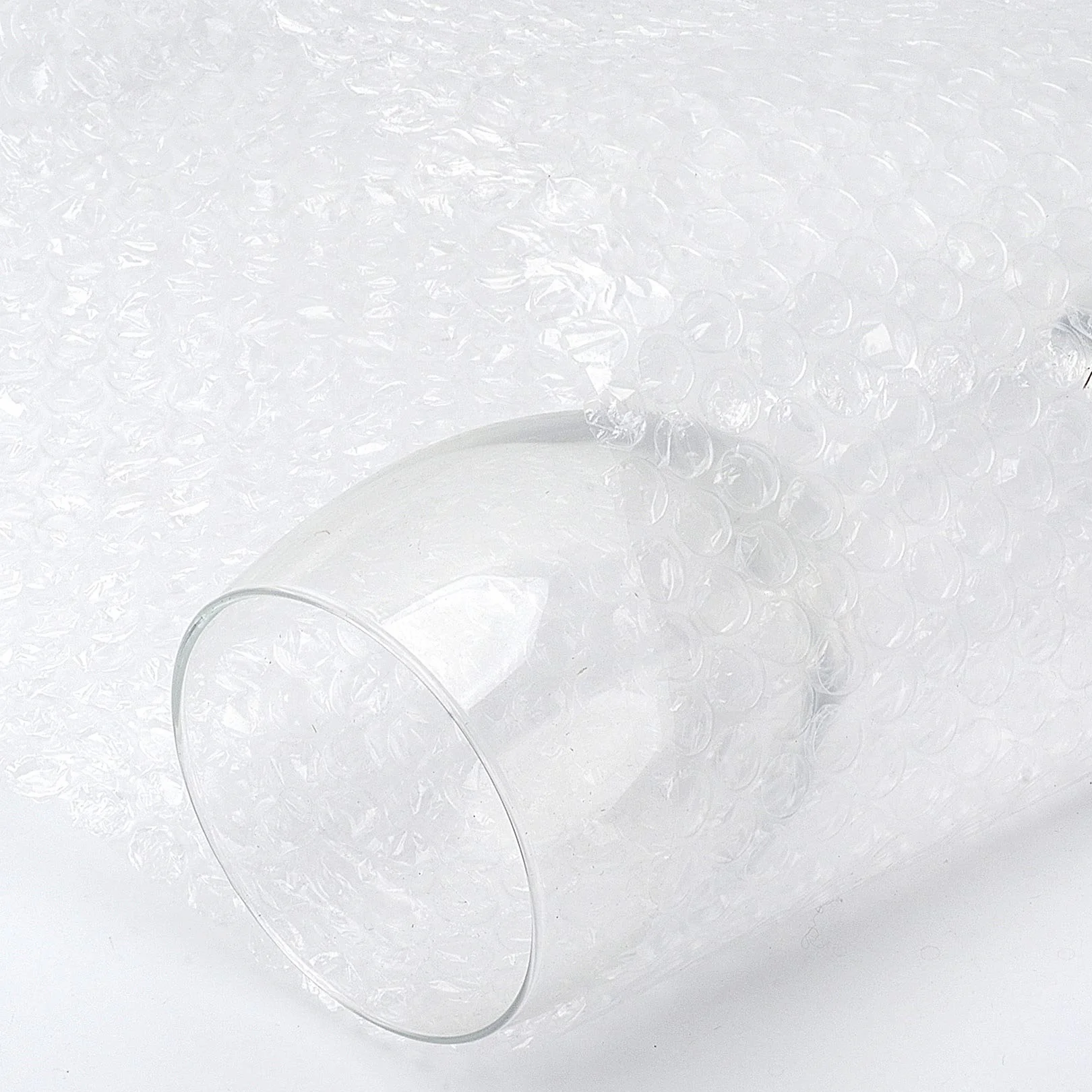 Cymax 2 rolki folii bąbelkowej do przeprowadzki, łącznie 300 mm x 22 m, małe bąbelki powietrzne do pakowania wysyłki, perforowane co 30 cm, w zestawie 20 delikatnych naklejek