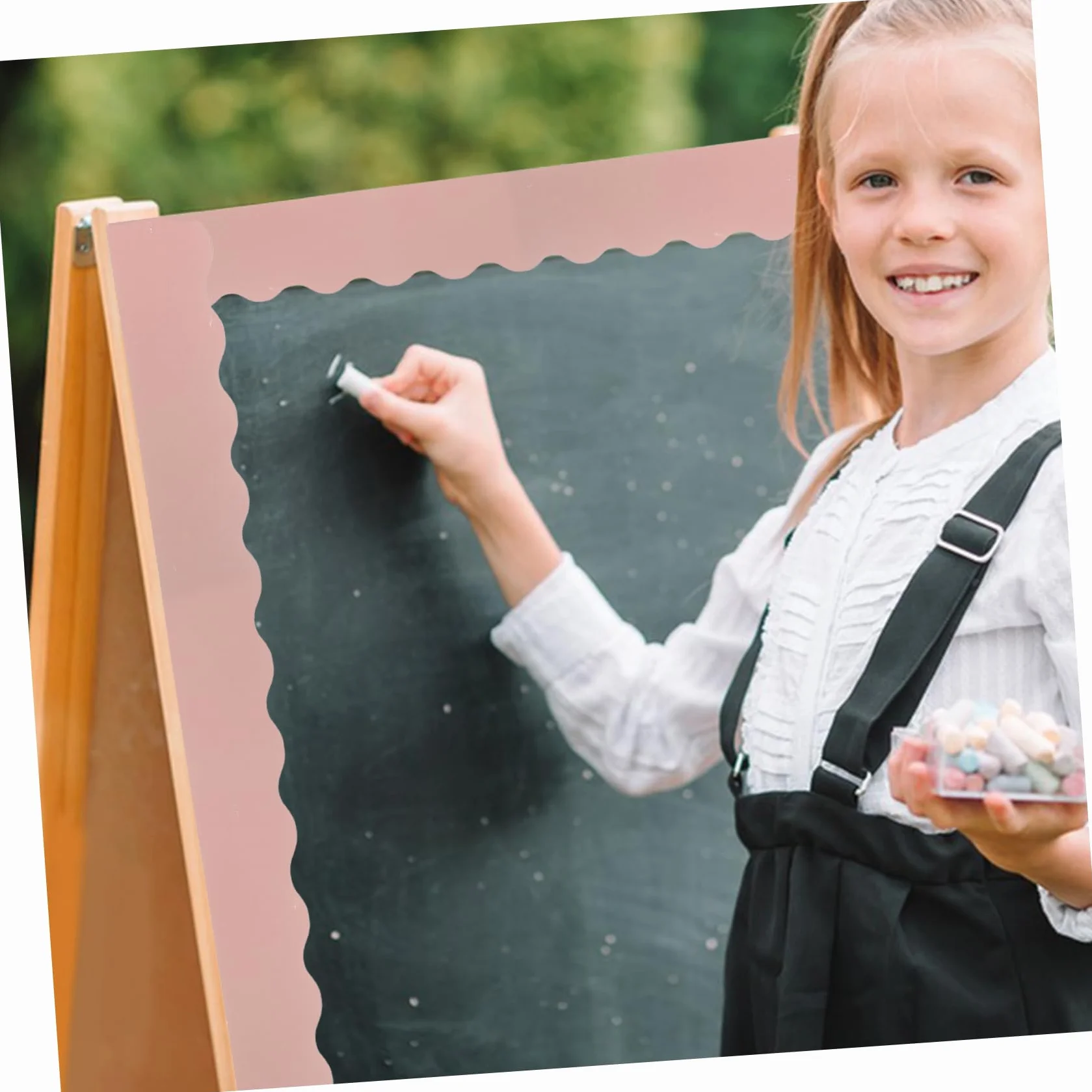 3 Rolki Scalloped Bulletin Board Borders Classroom Blackboard Border Trim Paper for DIY Craft Projects And Wall Decorations