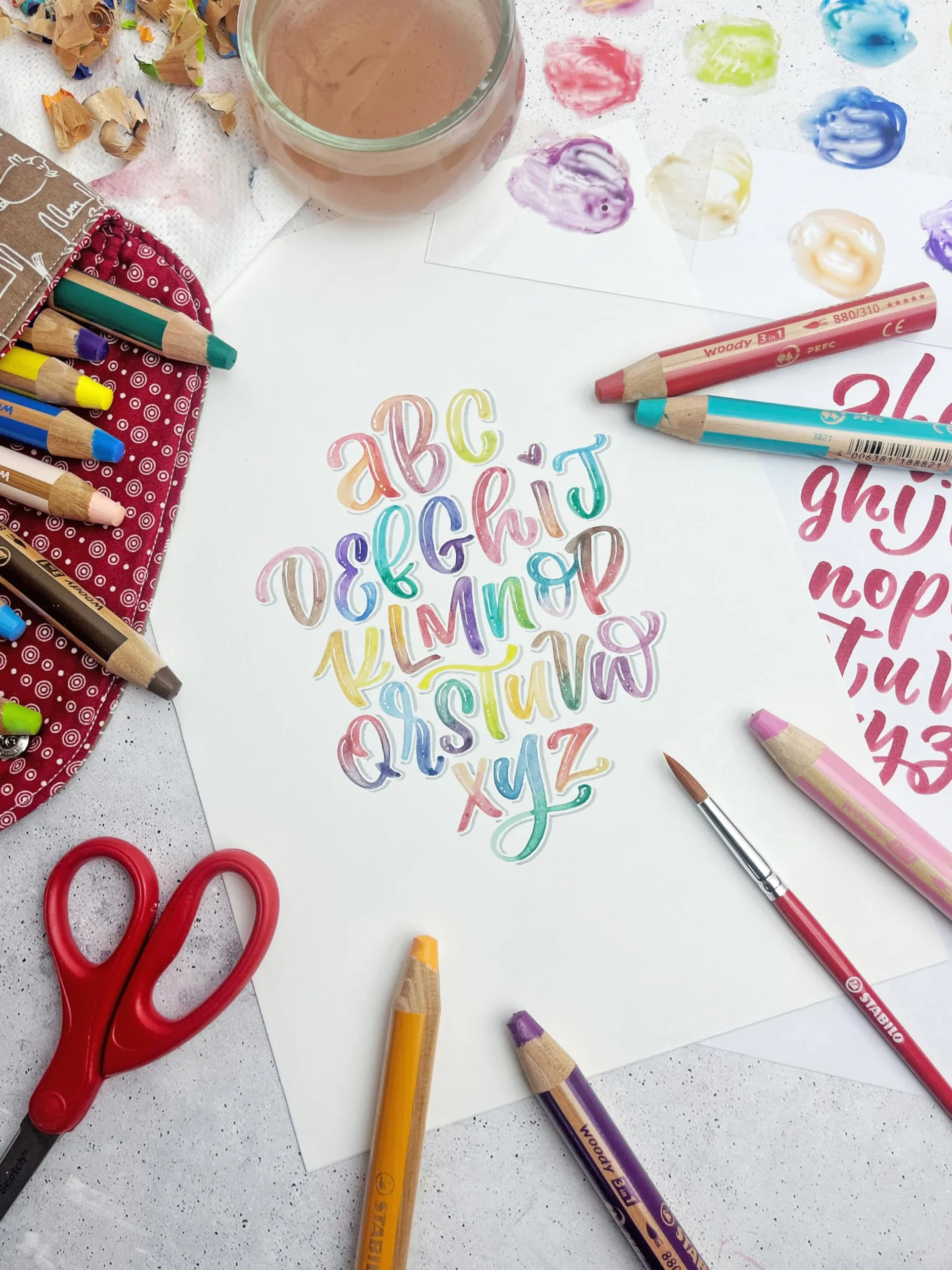 Wielozadaniowa kredka STABILO woody 3-in-1 ARTY etui 18 kolorów + temperówka + pędzelek