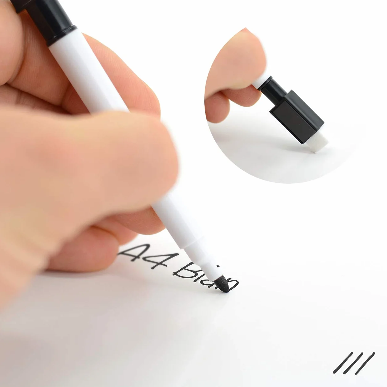 CKB Ltd A4 Magnetyczna Tablica Suchościeralna na Lodówkę - Biała Tablica Informacyjna z Markerem, Duży Planer Dzienny, Notatka Kuchenna (A4)