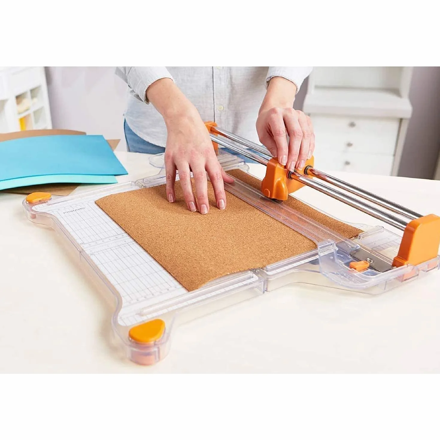 Fiskars Trymer ProCision, A4, Do szczególnie grubych materiałów, Z systemem podwójnych szyn prowadzących, Pomarańczowy/biały, 1015748