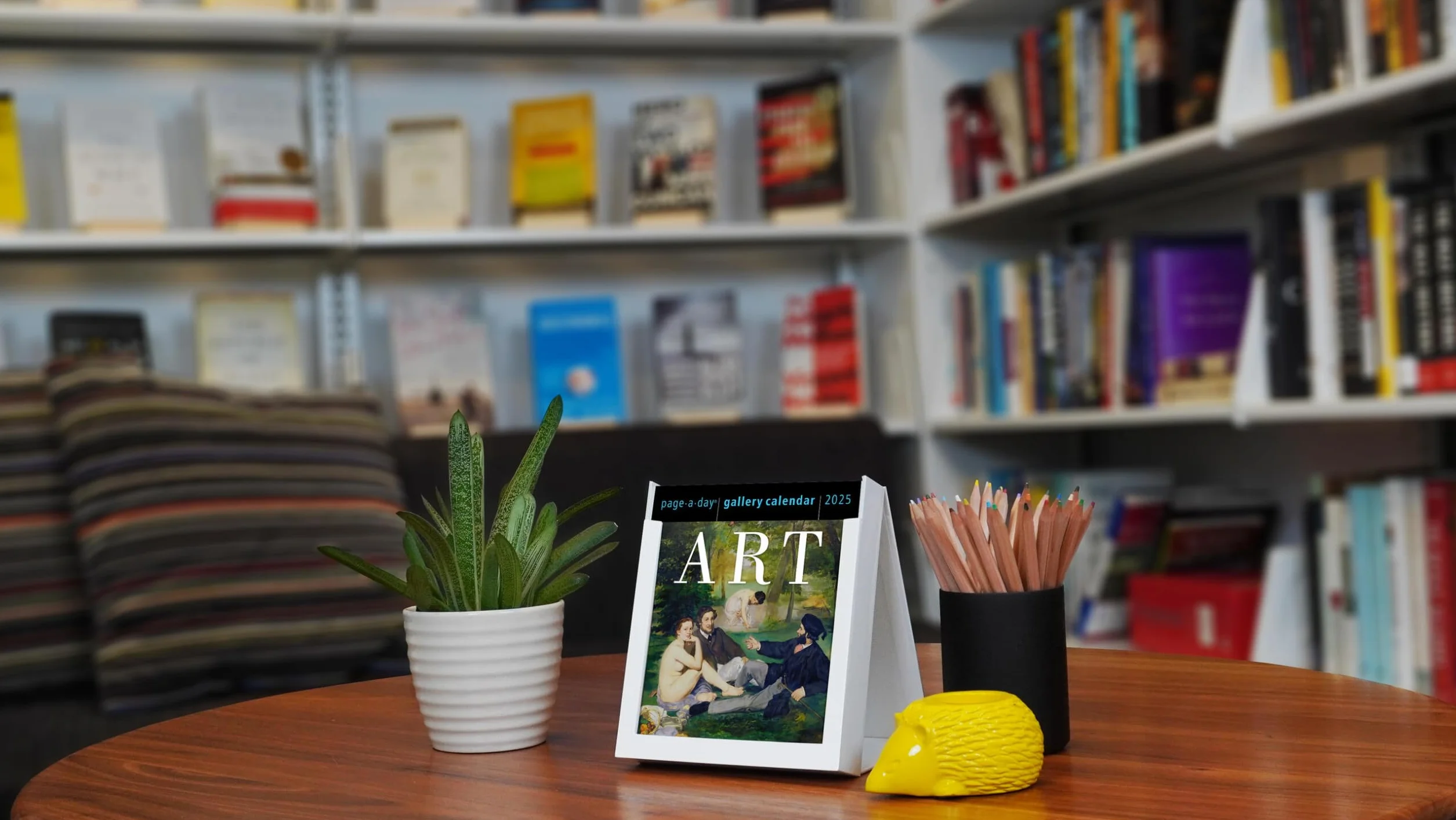 Art Page-A-Day® Gallery Calendar 2025: The Next Best Thing to Exploring Your Favourite Museum