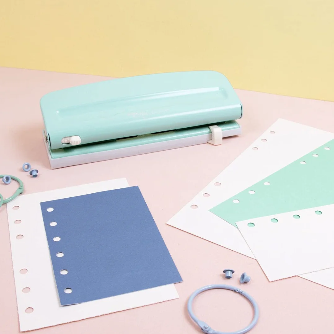 Craftelier turkusowy niebieski regulowany dziurkacz z 6 otworami do planerów Mini, Pocket, A6, A5, Personal i Deskfax do scrapbooking