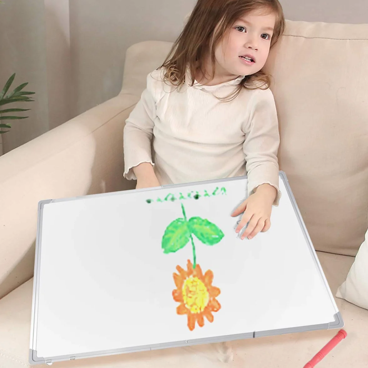 GOPLUS Biała tablica suchościeralna magnetyczna 90x60 cm z ramą aluminiową i półką