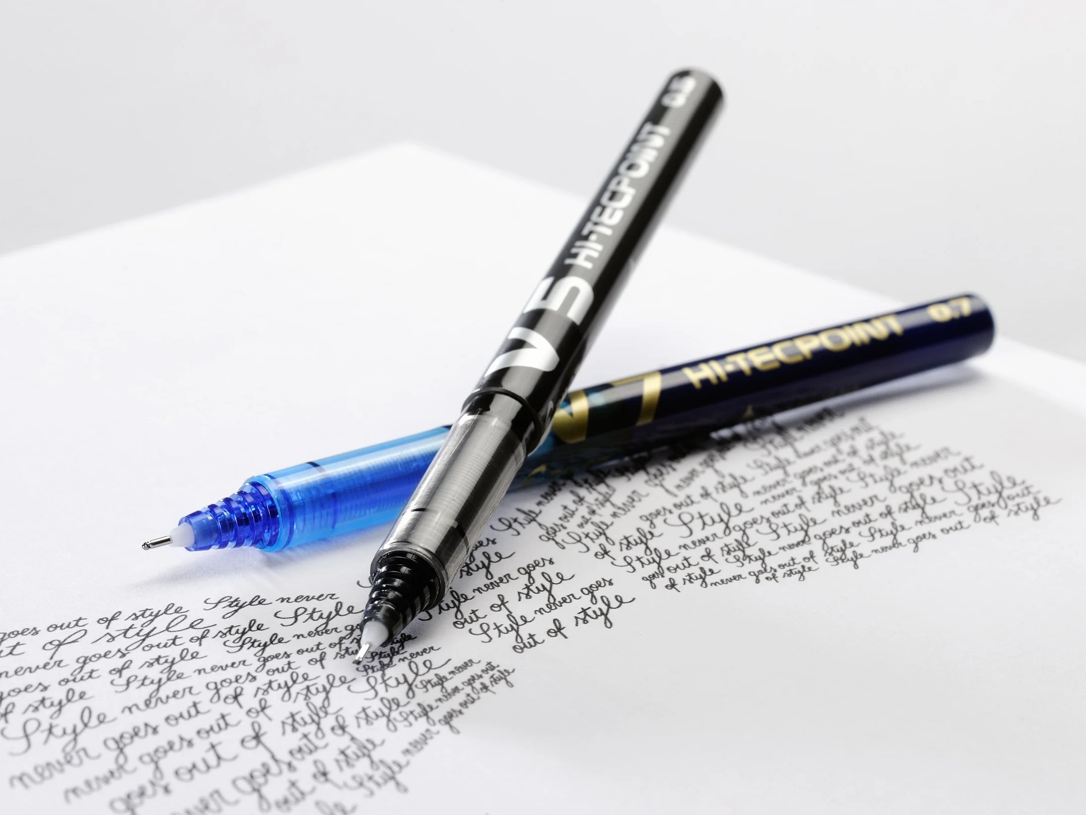 PILOT Hi-Tecpoint V5 zestaw 4 x cienkopis kulkowy czarny