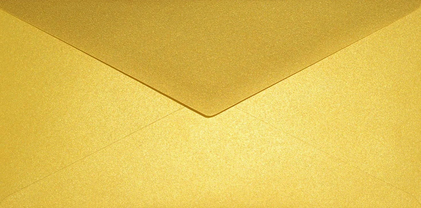 100 perłowo-złoty DIN długie koperty 110 x 220 mm Aster Metallic Cherish klapa spiczastą bez okienka Koperty perłowe połysk perłowy połysk perłowy metaliczno-błyszczące koperty efekt metaliczny