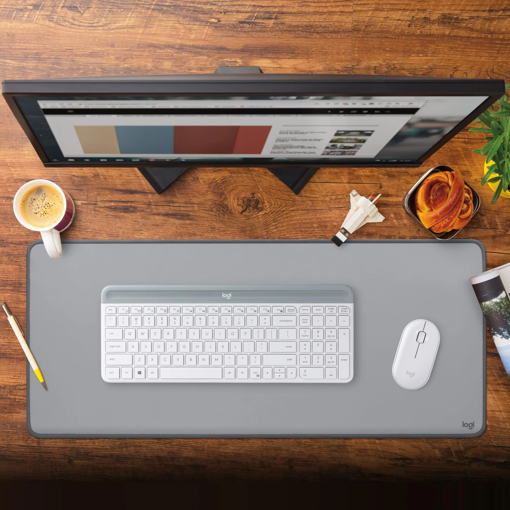 Logitech Desk Mat Studio Series duża mata na biurko antypoślizgowa odporna na zalanie Szary